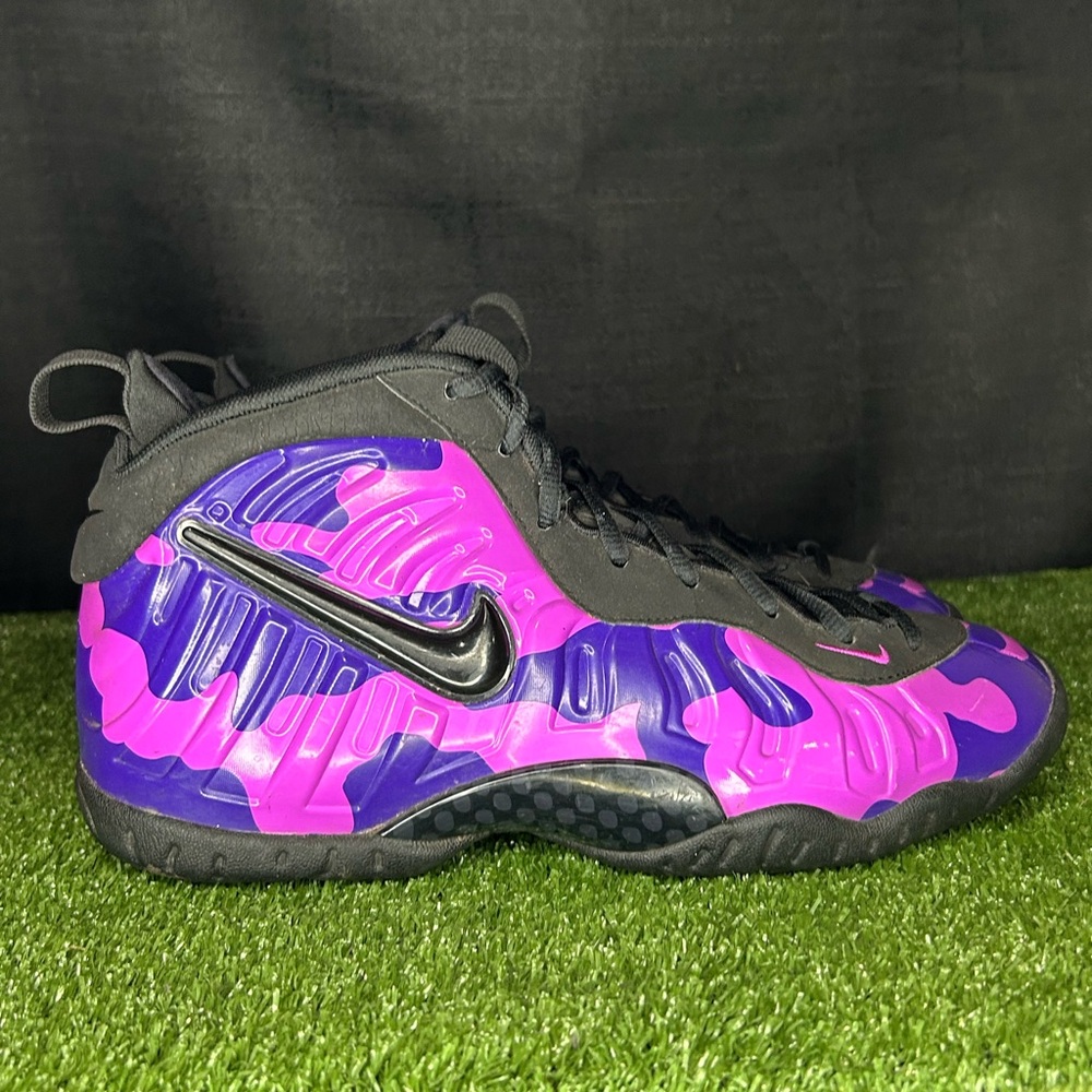 Size 6.5Y- Nike Air Foamposite Pro "Purple Camo" RARE - Picture 2 of 6